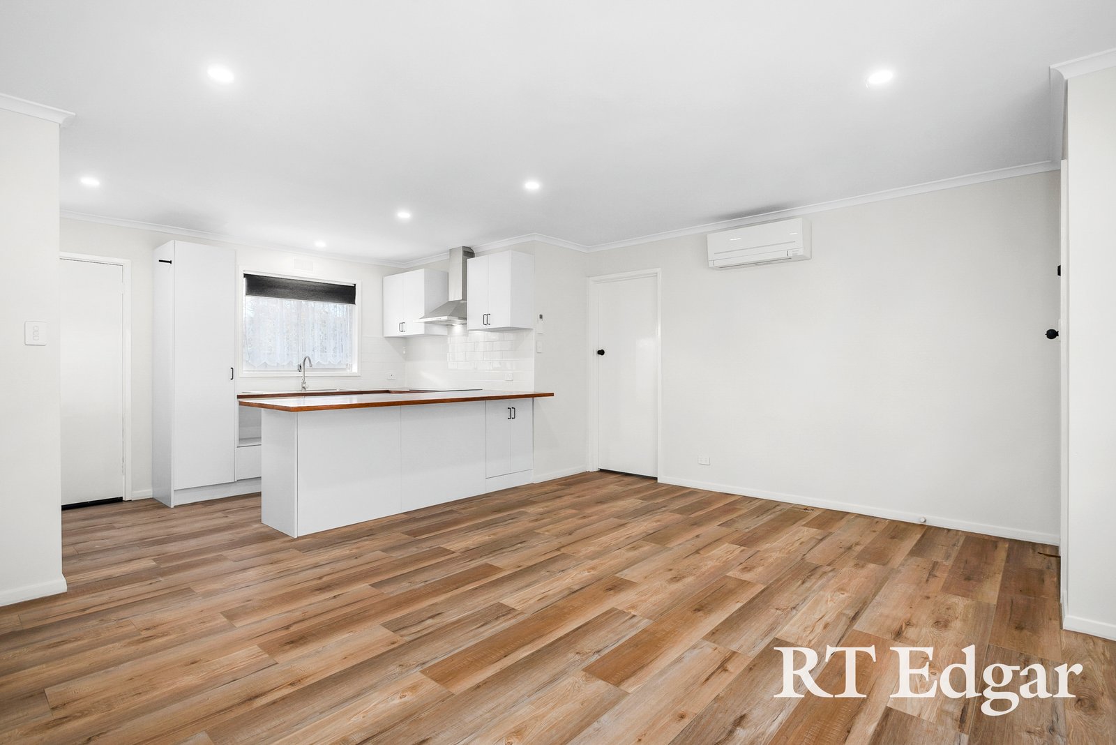 Real Estate and Property in 1/8 Powlett Street Street, Kyneton, VIC