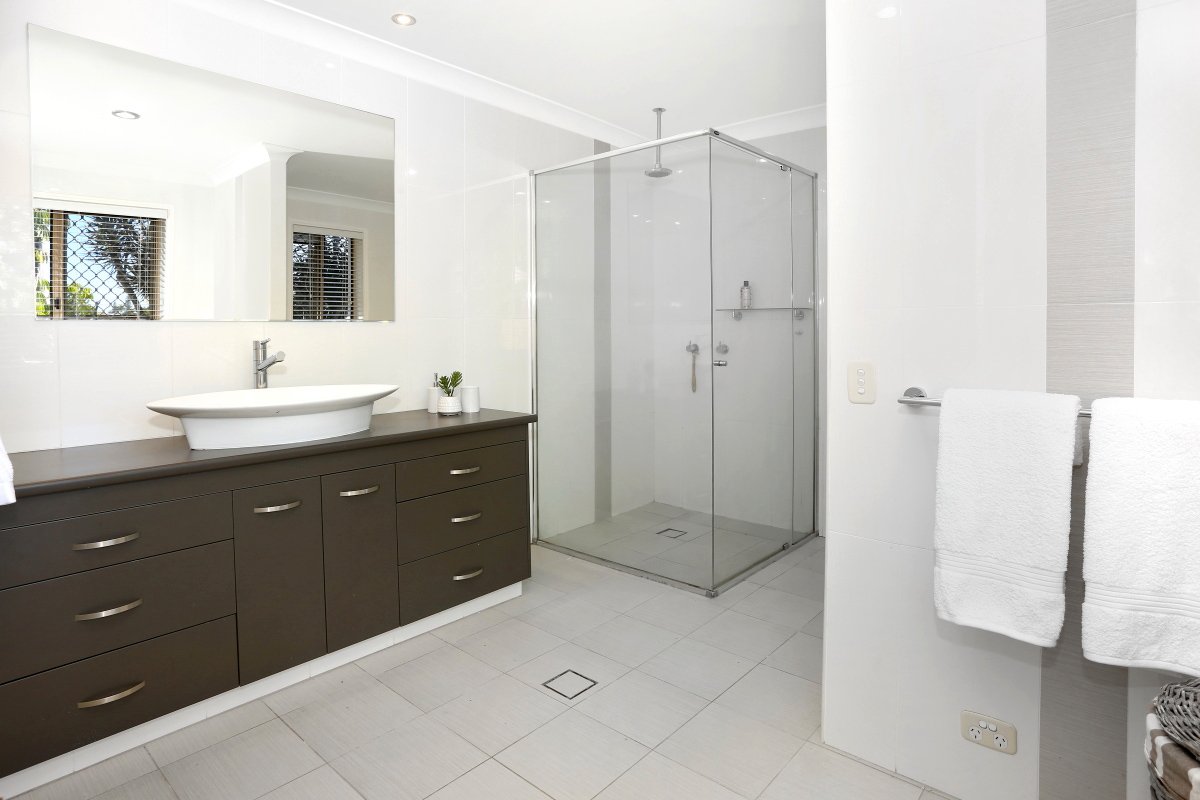 18 Presbytery Lane MOLENDINAR 24