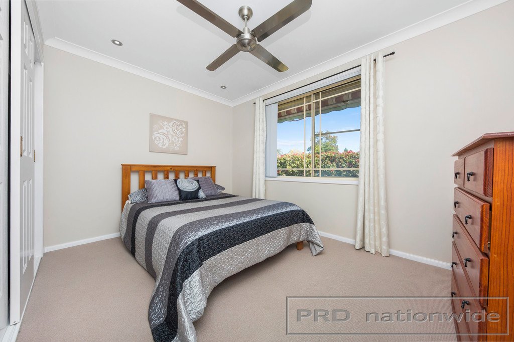 1/8 Proserpine Close ASHTONFIELD 11
