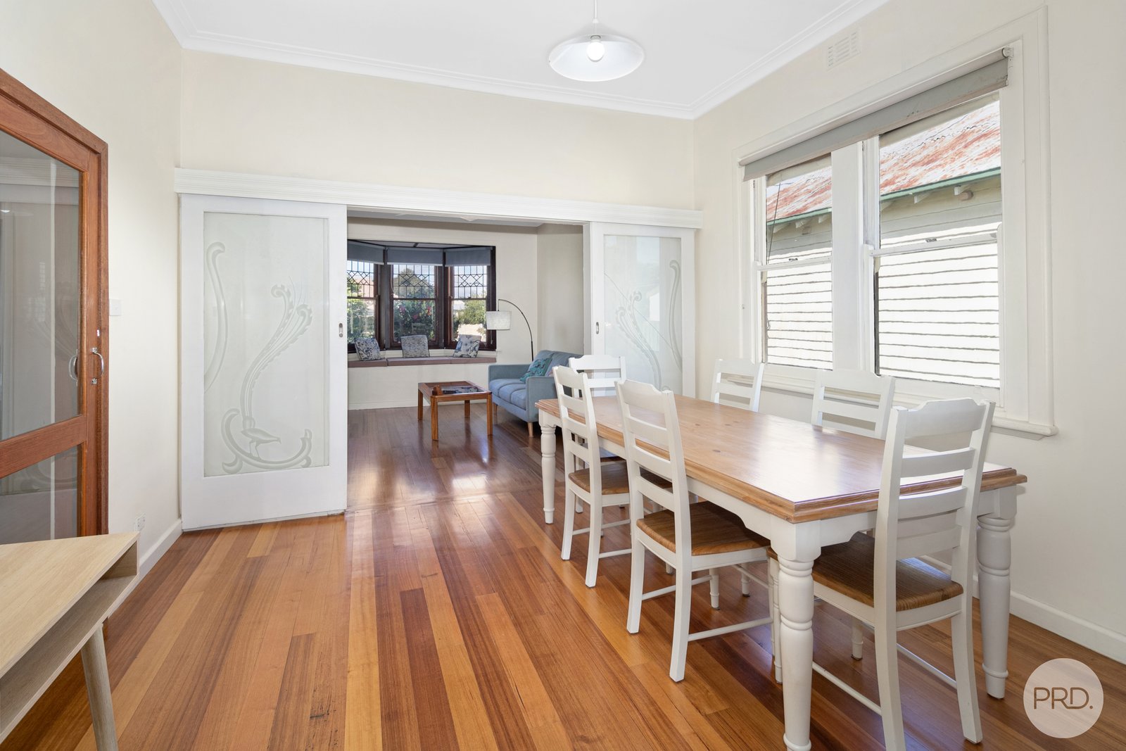 18 Queen Victoria Street NEWINGTON 4