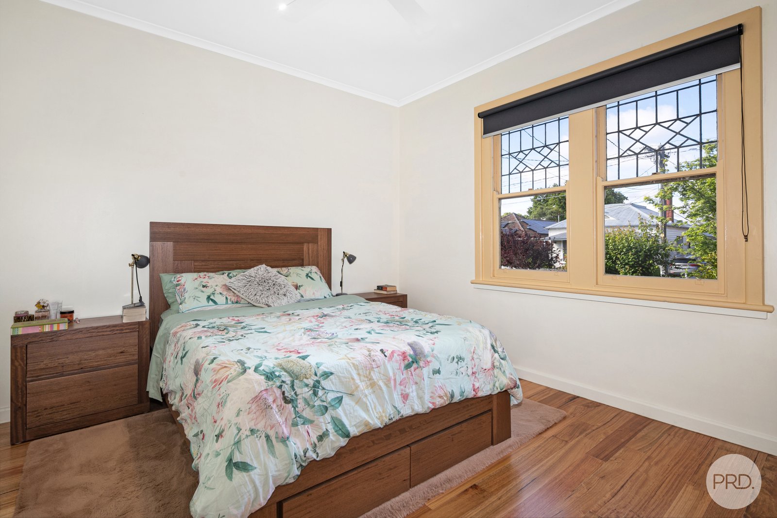 18 Queen Victoria Street NEWINGTON 9