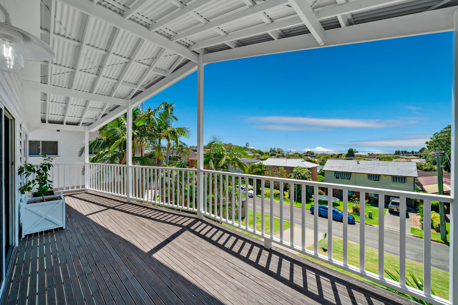 18 Raymond Avenue SALAMANDER BAY 2