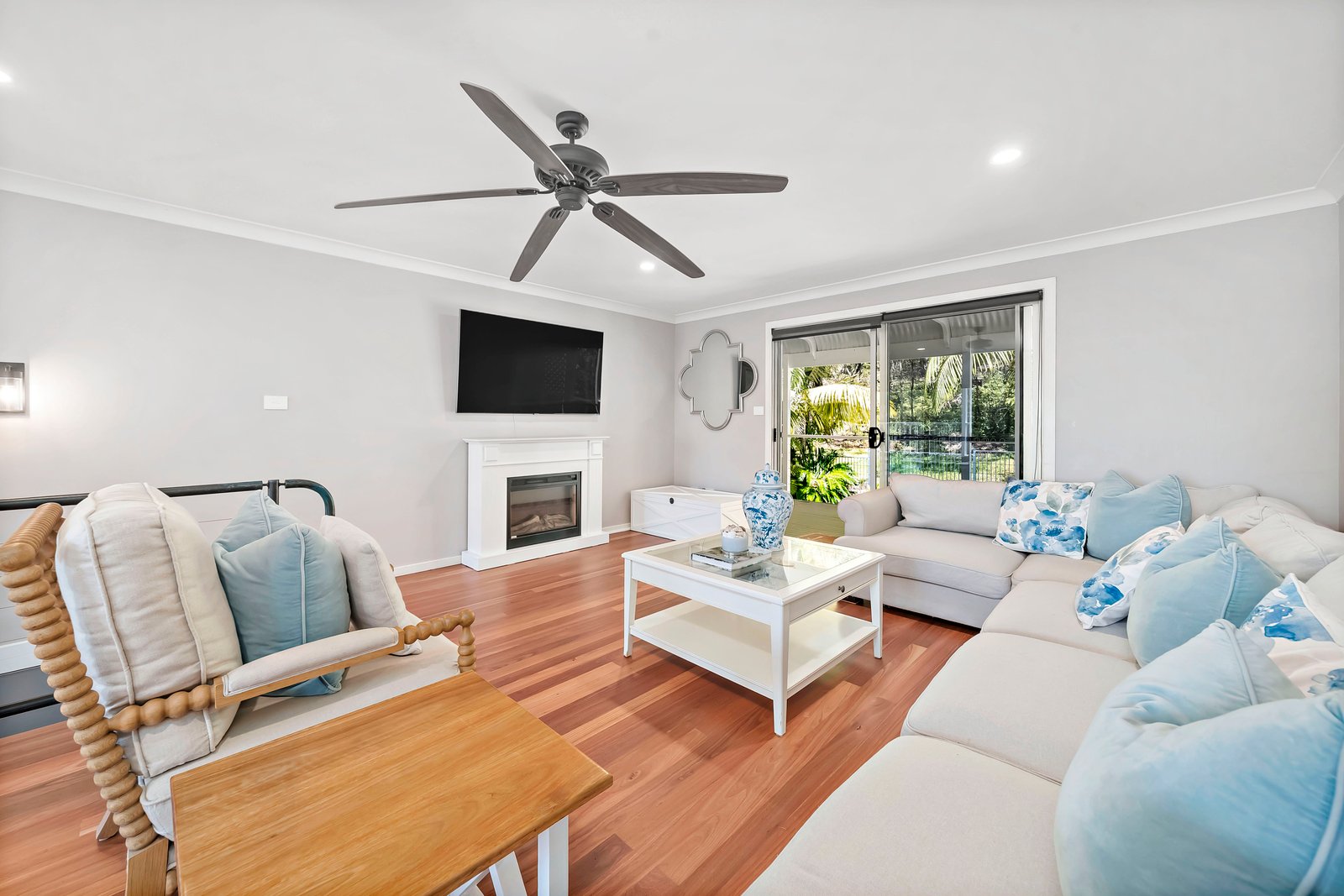 18 Raymond Avenue SALAMANDER BAY 8