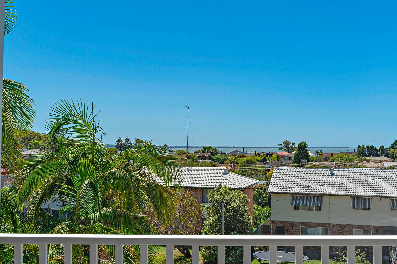 18 Raymond Avenue SALAMANDER BAY 12