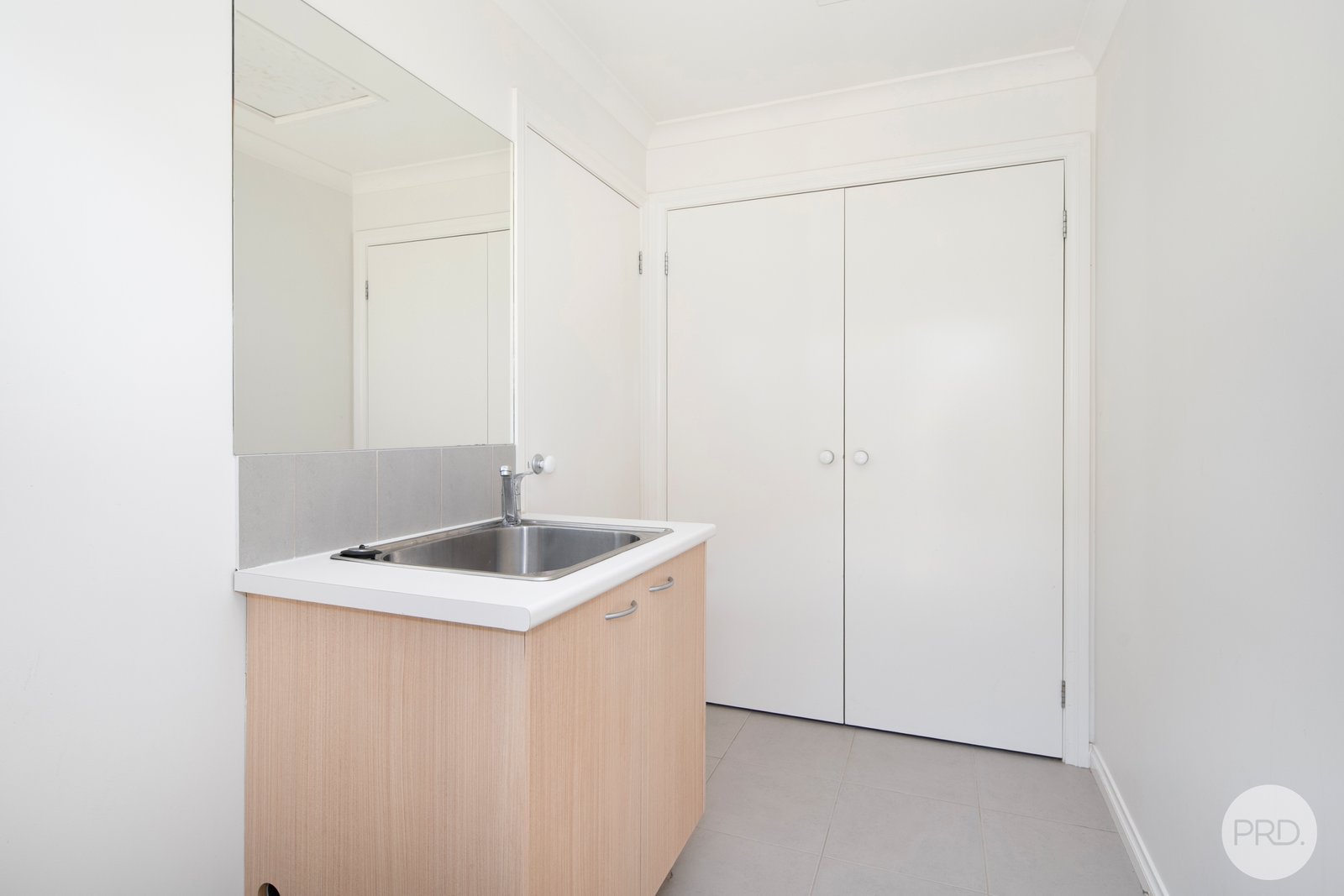 18 Regina Street MITCHELL PARK 13