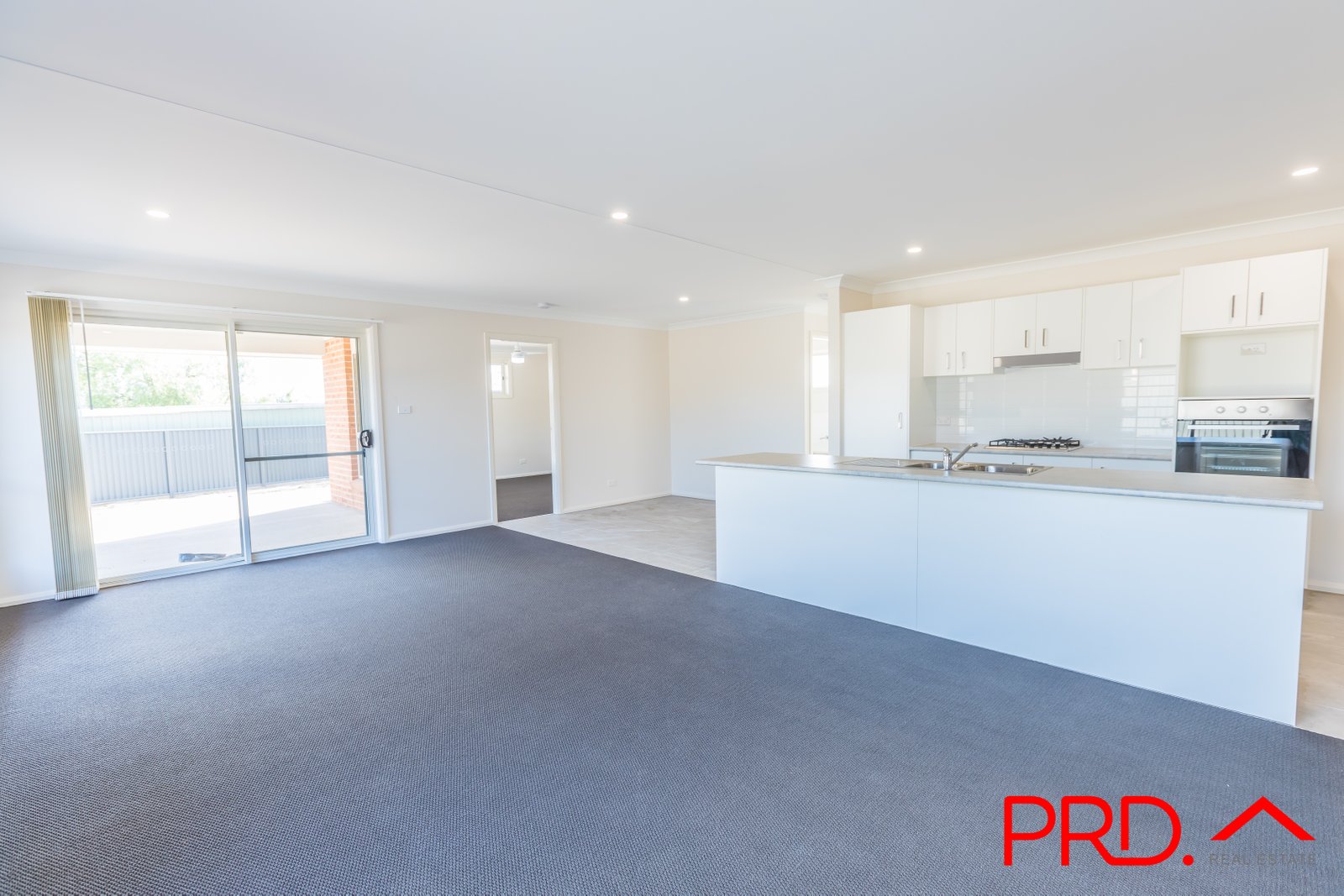 18 Reginald Drive KOOTINGAL 4