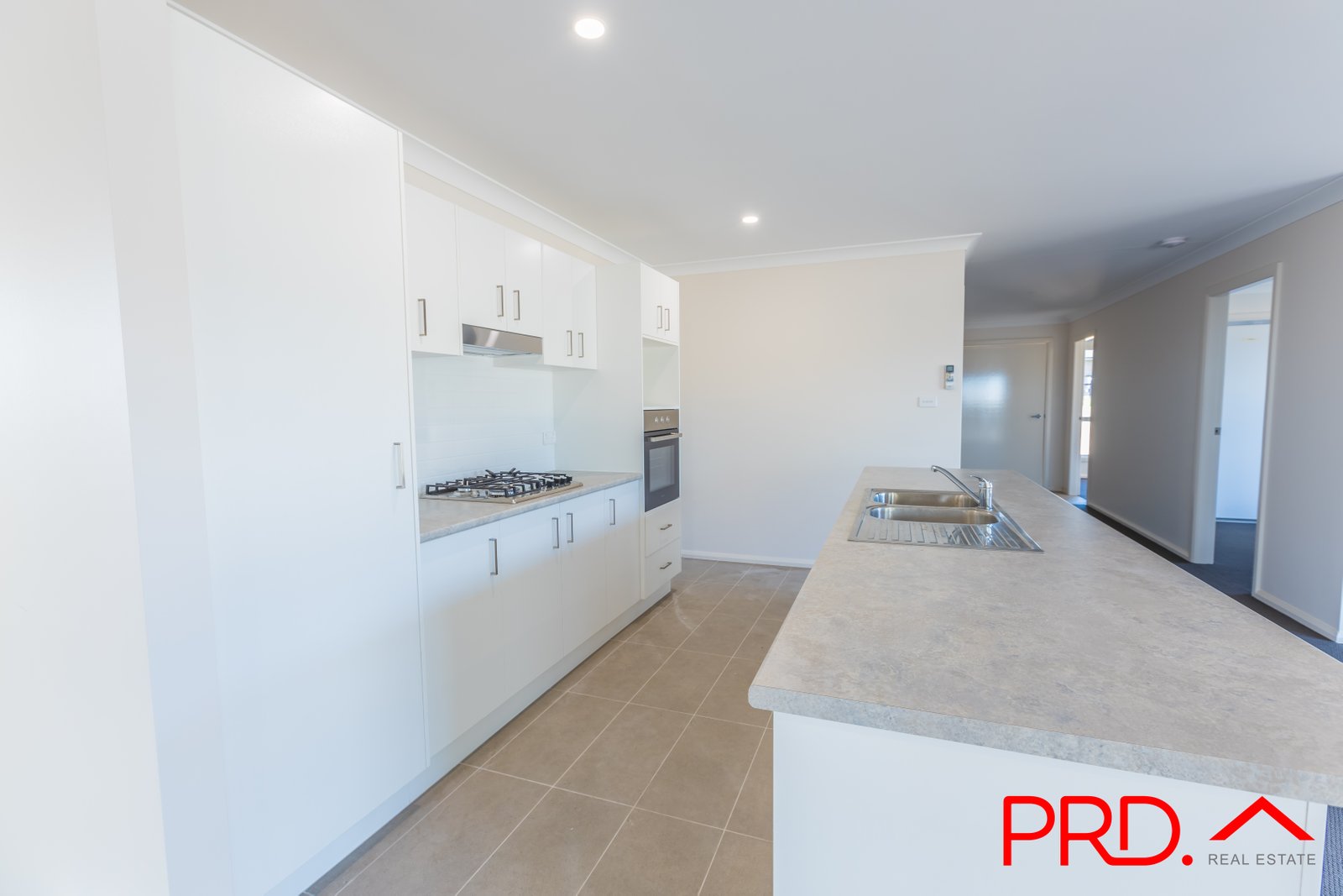 18 Reginald Drive KOOTINGAL 6