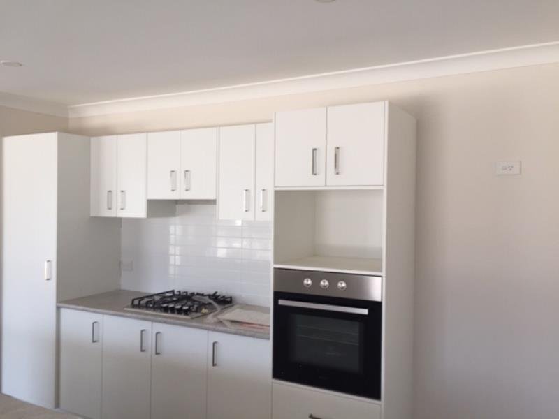 18 Reginald Drive TAMWORTH 3