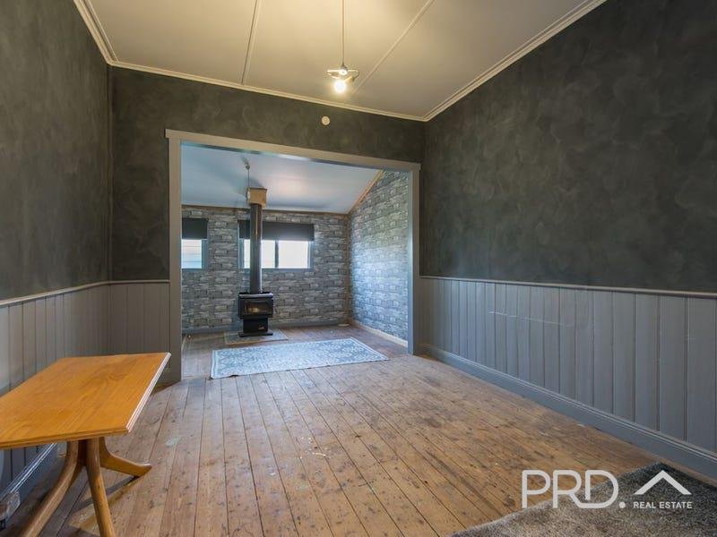 18 Ritchie Street OUYEN 3