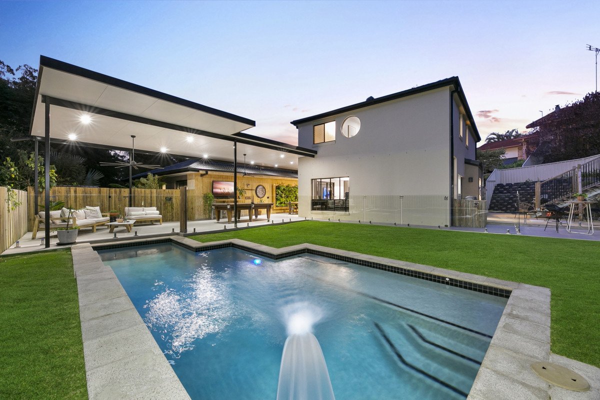 18 Riverlilly Street Reedy Creek 2