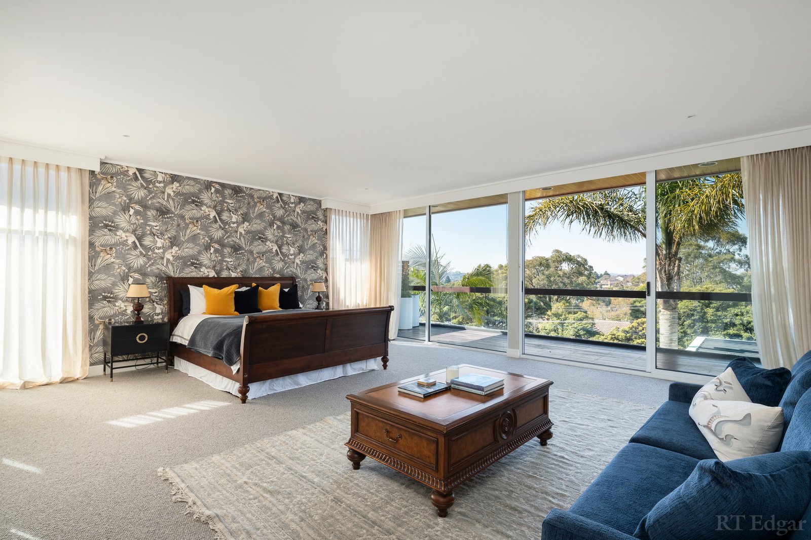 Real Estate and Property in 18 Robert Street, Balwyn North, VIC