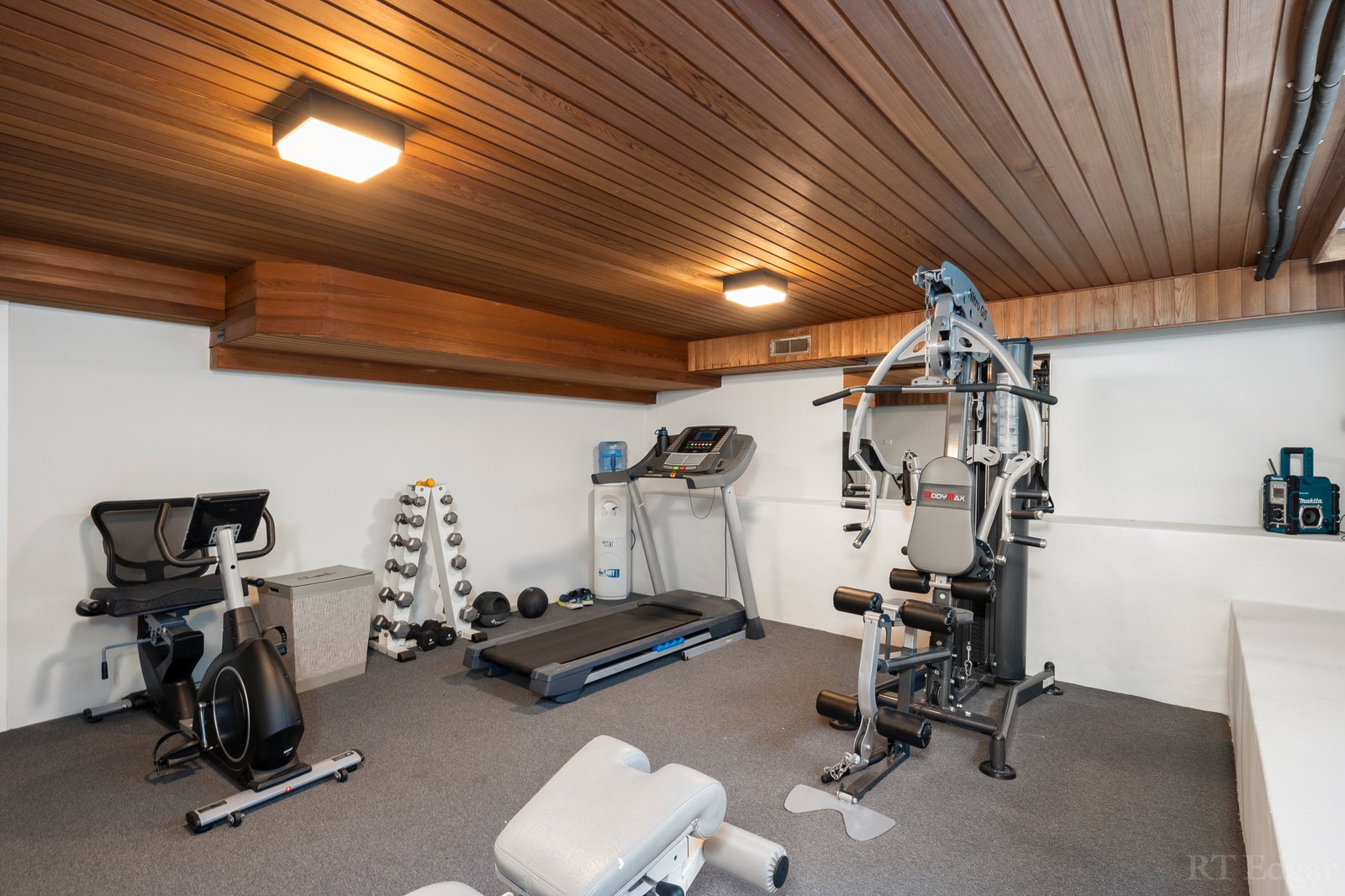 Real Estate and Property in 18 Robert Street, Balwyn North, VIC