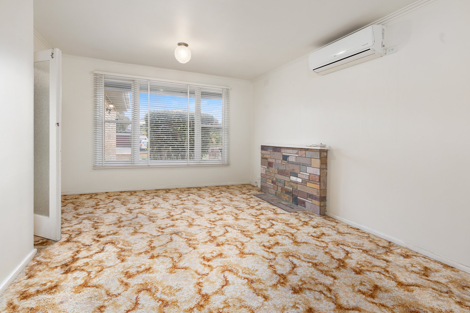 Gallery: 18 Robert Street