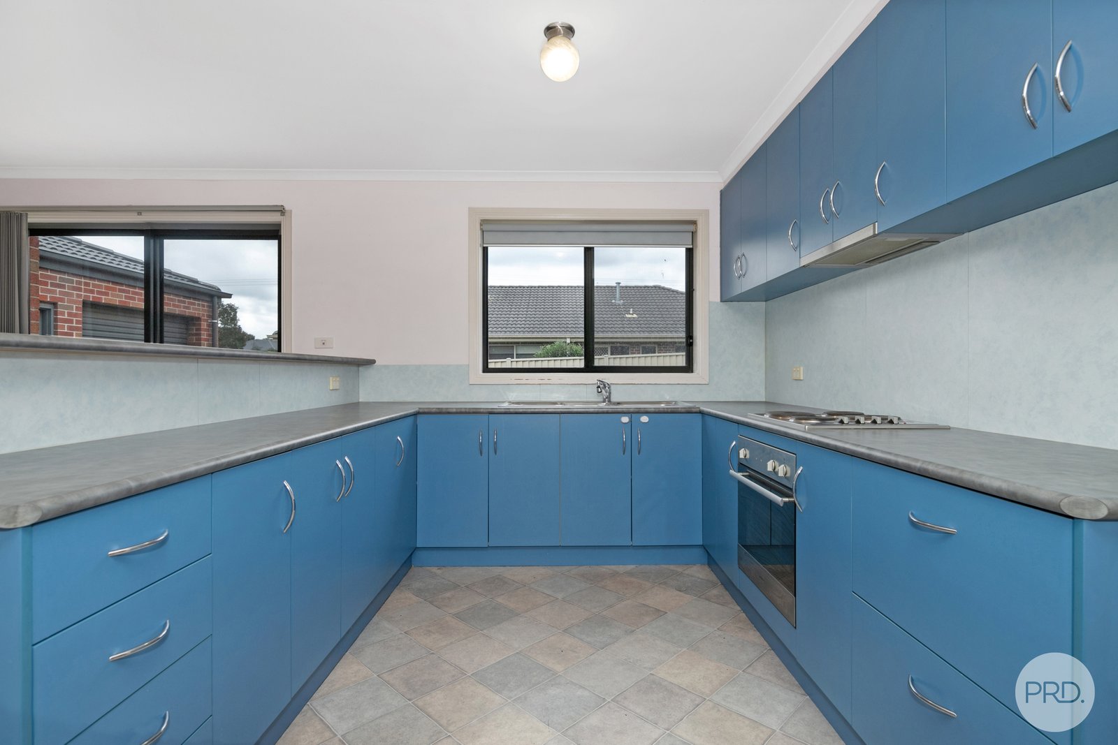 18 Robilliard Way SEBASTOPOL 5