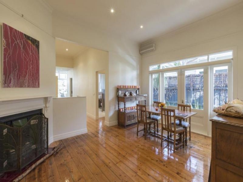 Gallery: 18 Rooding Street