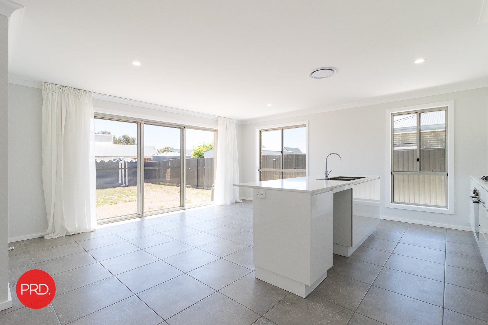 18 Rosella Place BUNGENDORE 6