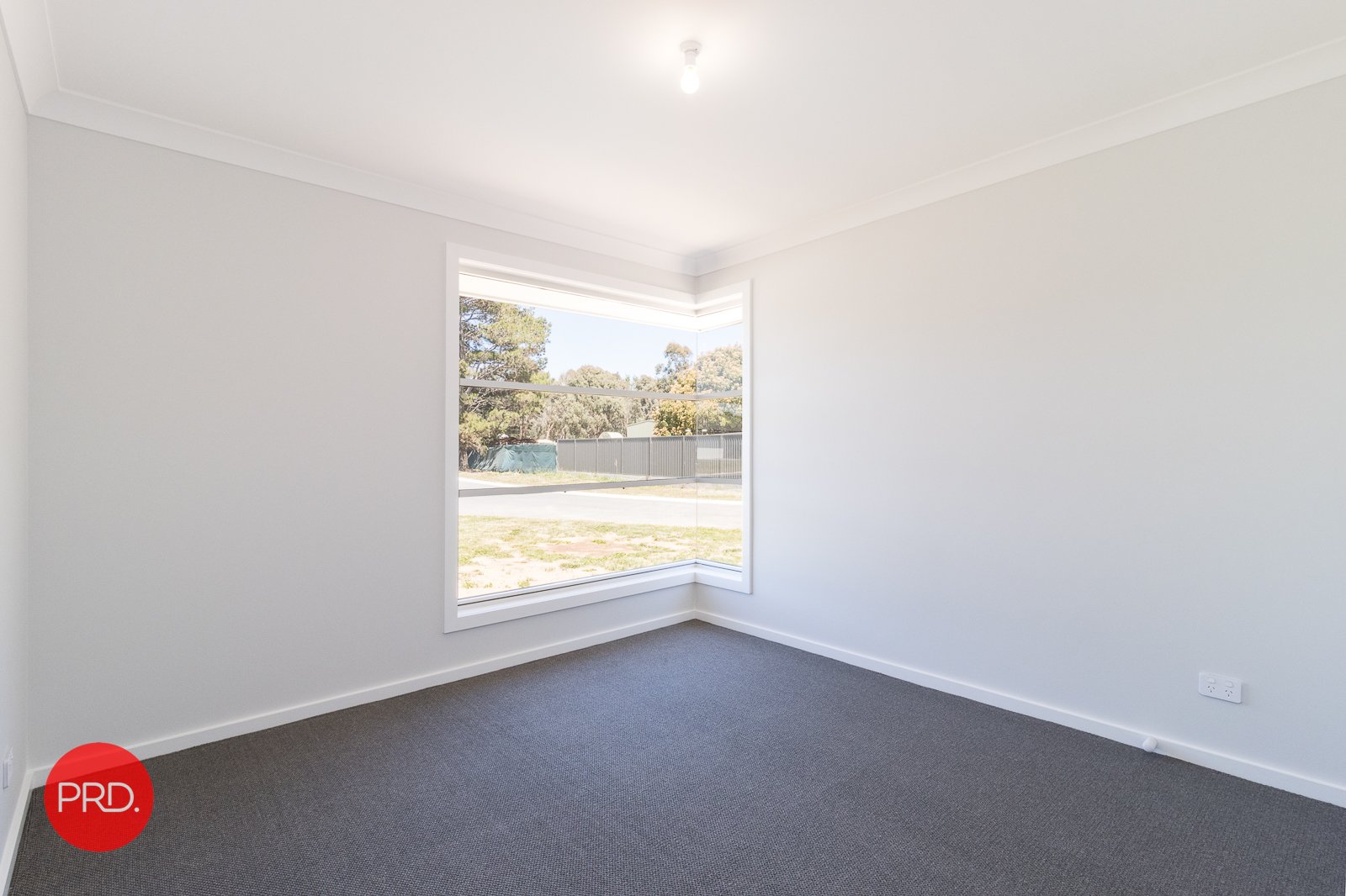 18 Rosella Place BUNGENDORE 17