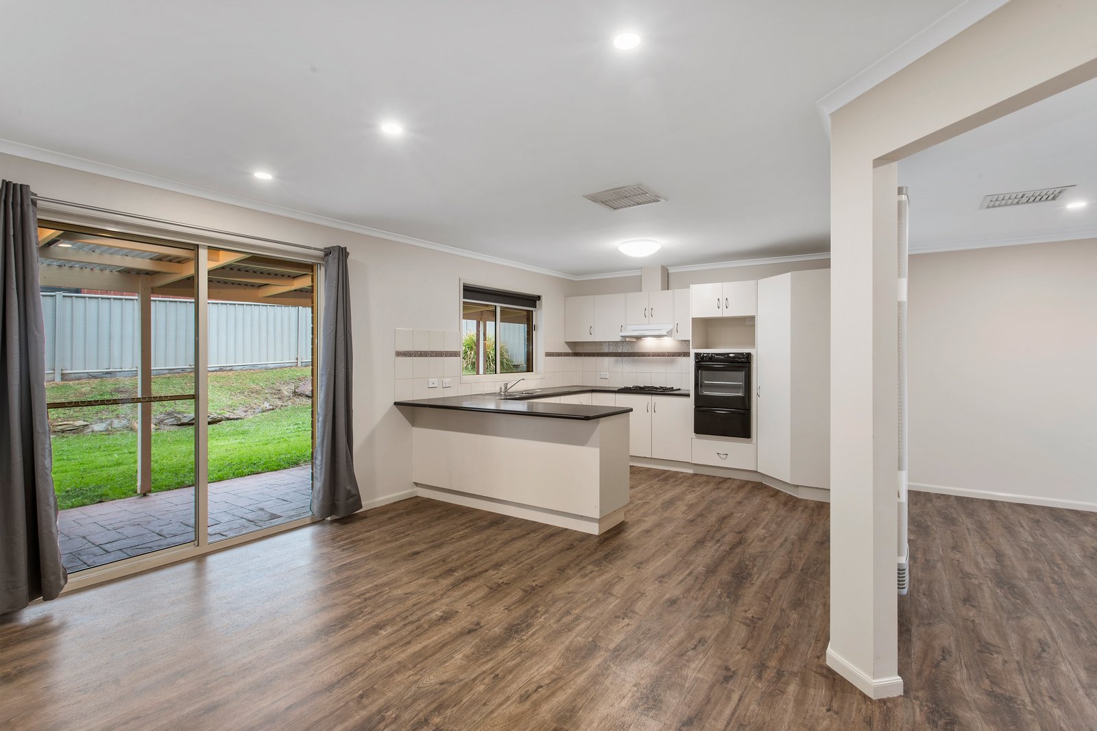 18 Ross Street WHITE HILLS 6