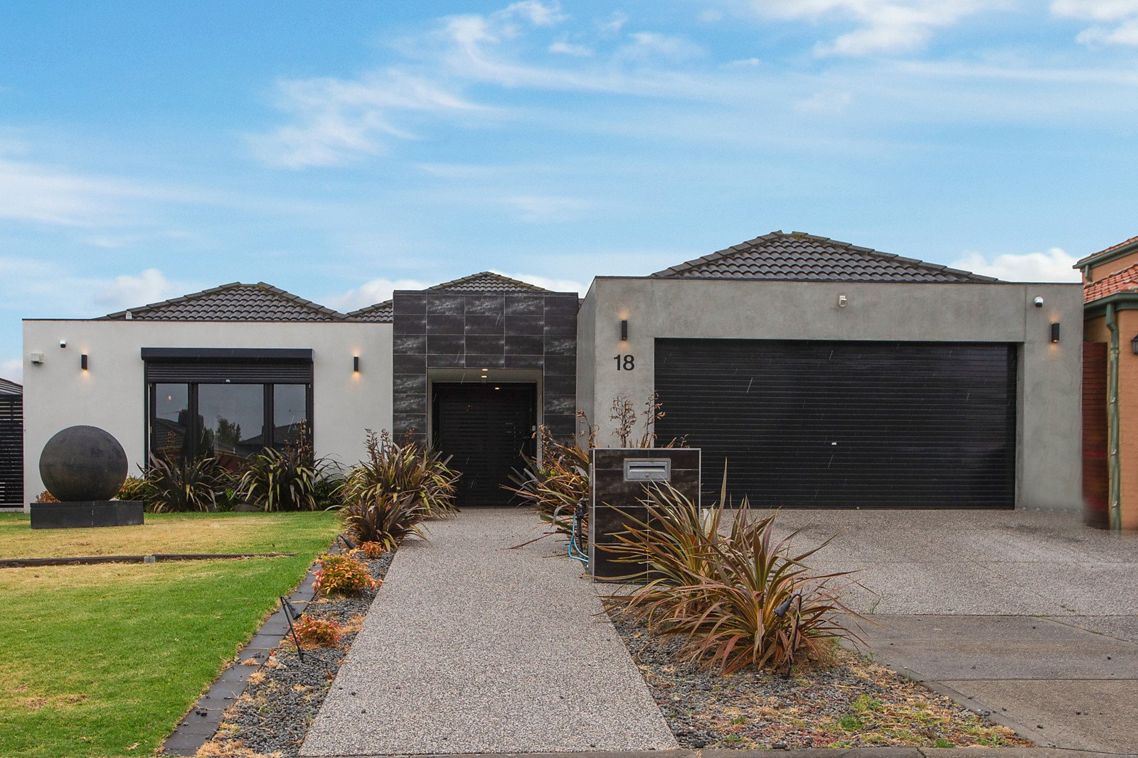 18 Rowlandson Place, Taylors Lakes VIC 3038