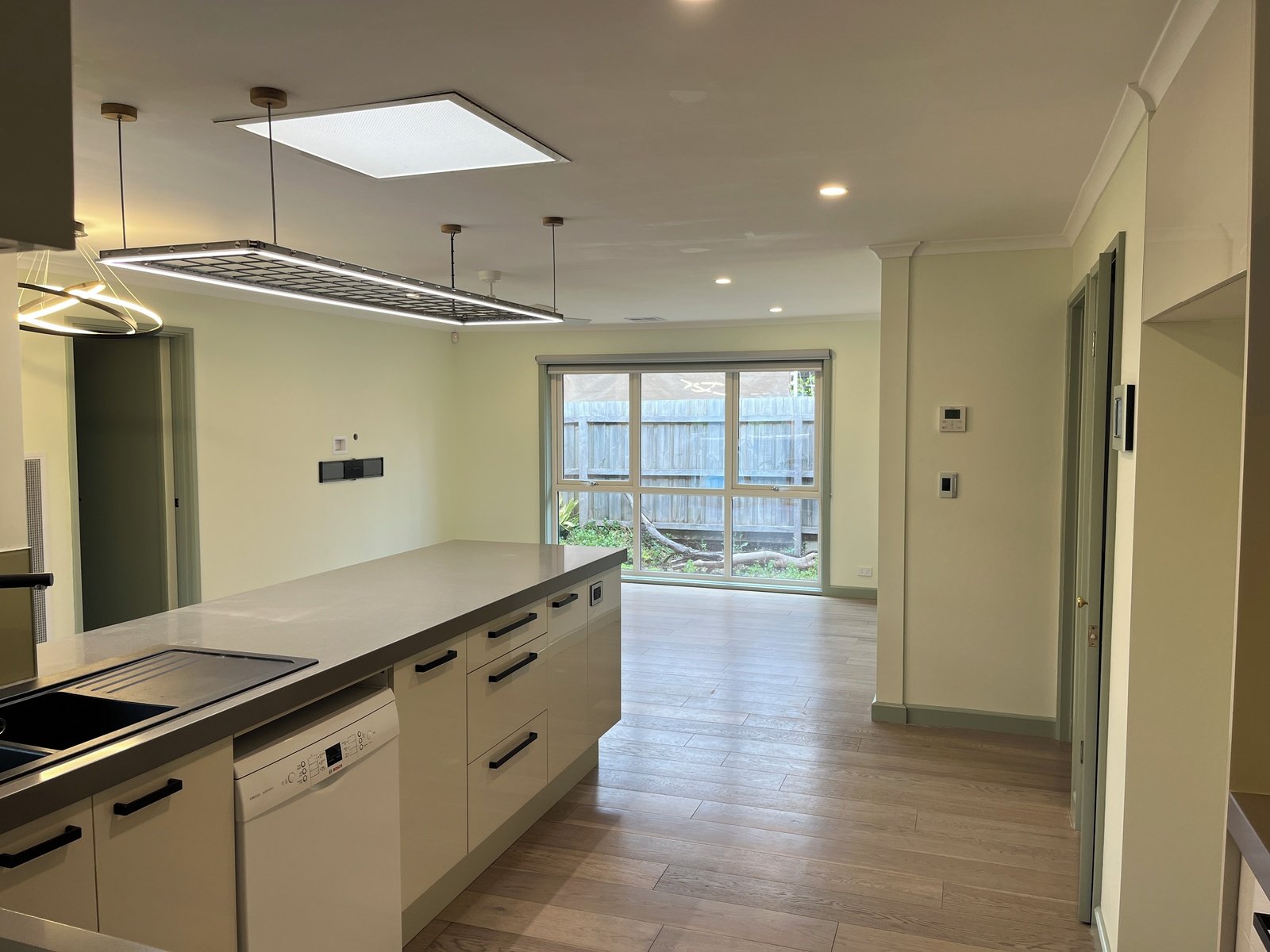 Gallery: 18 Rubens Court