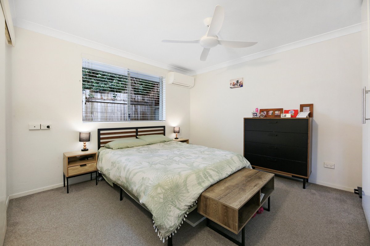 1/8 Russell Court Miami 10