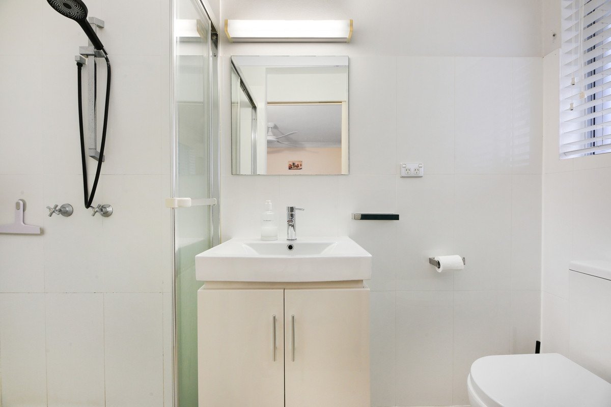 1/8 Russell Court Miami 11