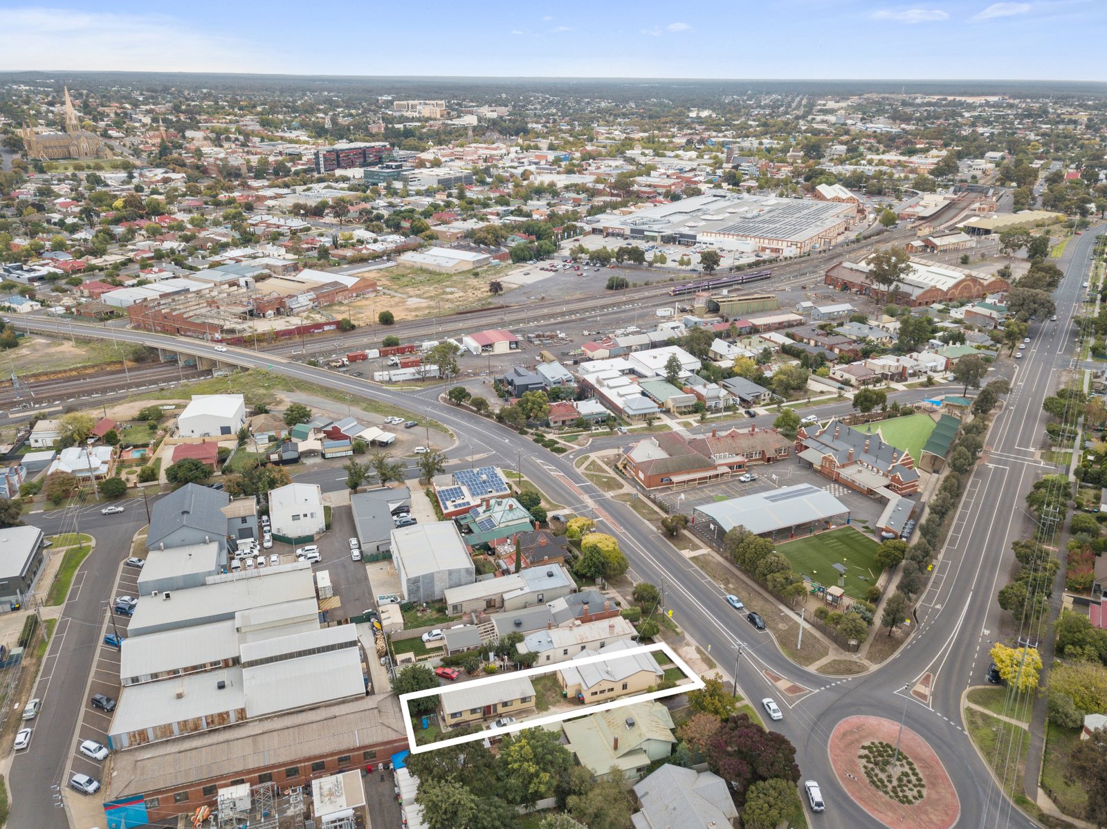 18 Russell Street QUARRY HILL 15