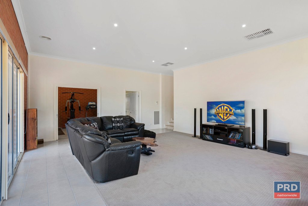 18 Ryalls Lane STRATHFIELDSAYE 15