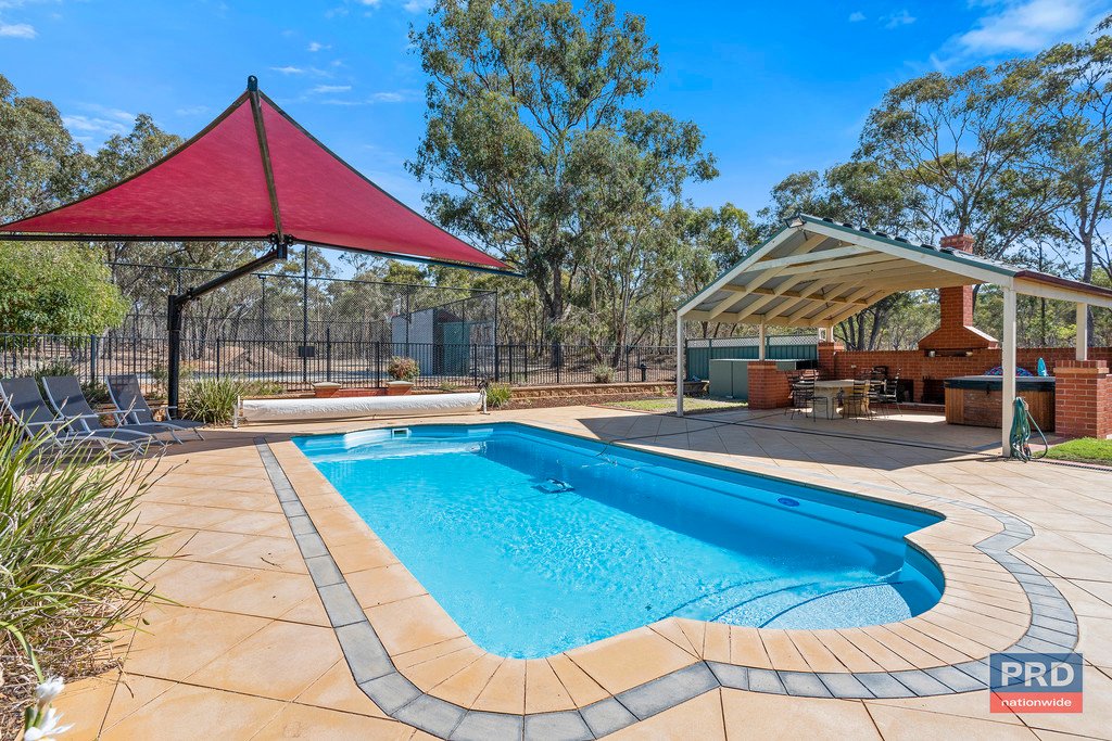 18 Ryalls Lane STRATHFIELDSAYE 24