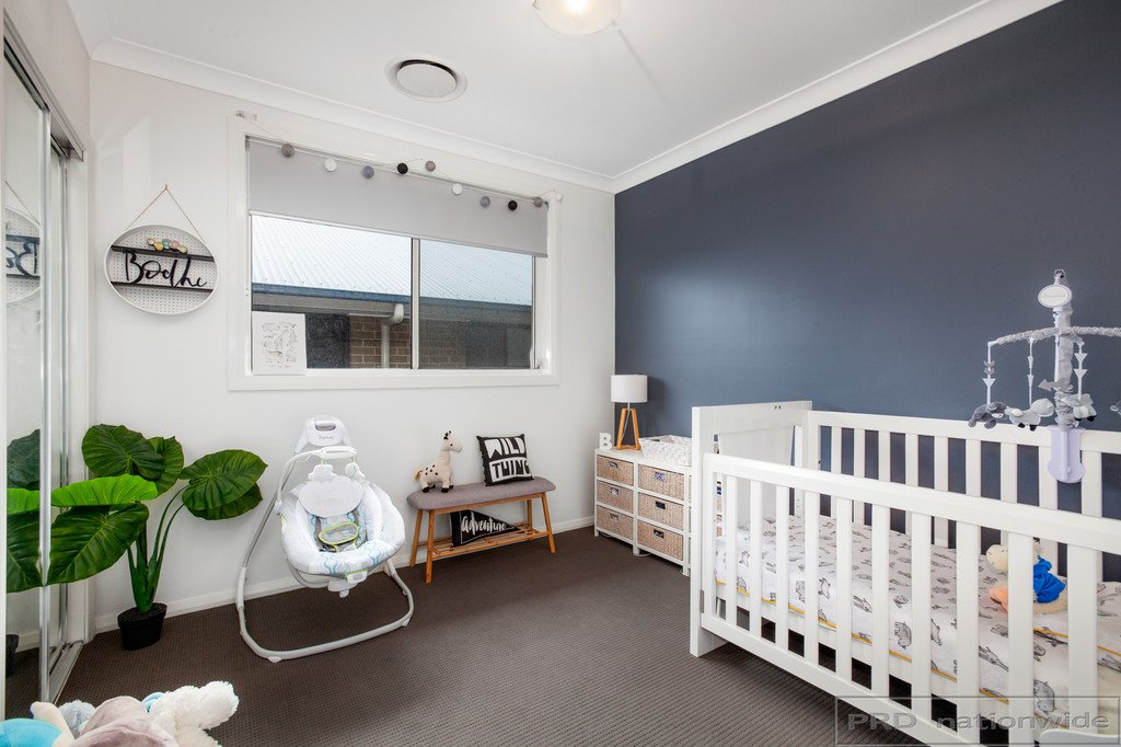 18 Sandridge Street THORNTON 18