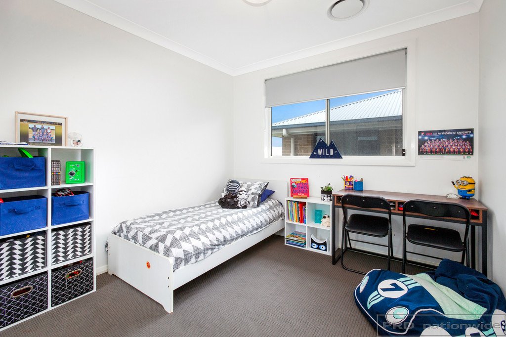 18 Sandridge Street THORNTON 19