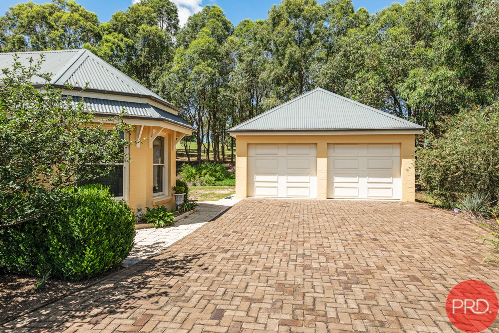 18 Sandstone Drive WINDELLA 29