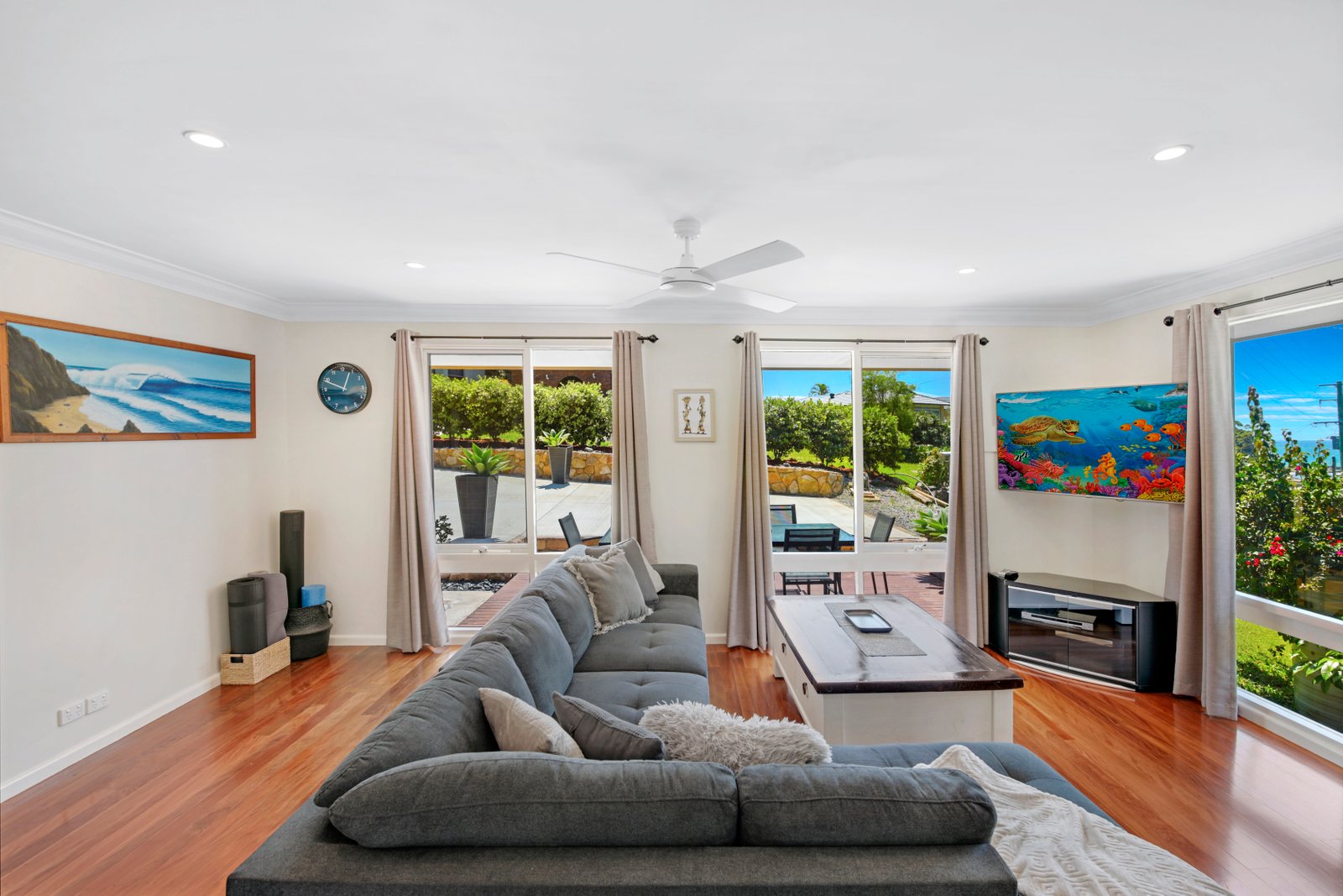 18 Sandy Beach Road KORORA 3