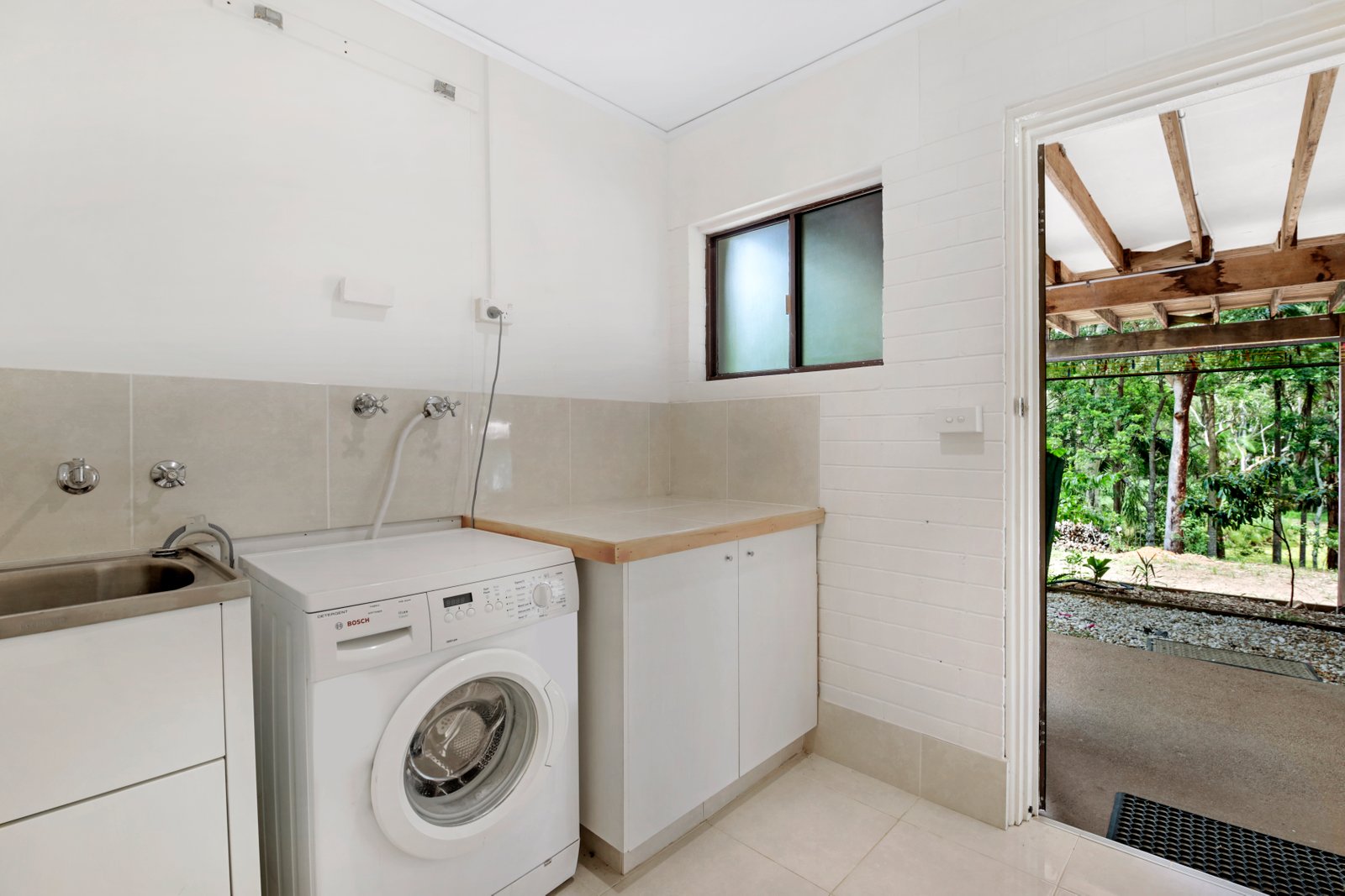 18 Sandy Beach Road KORORA 17