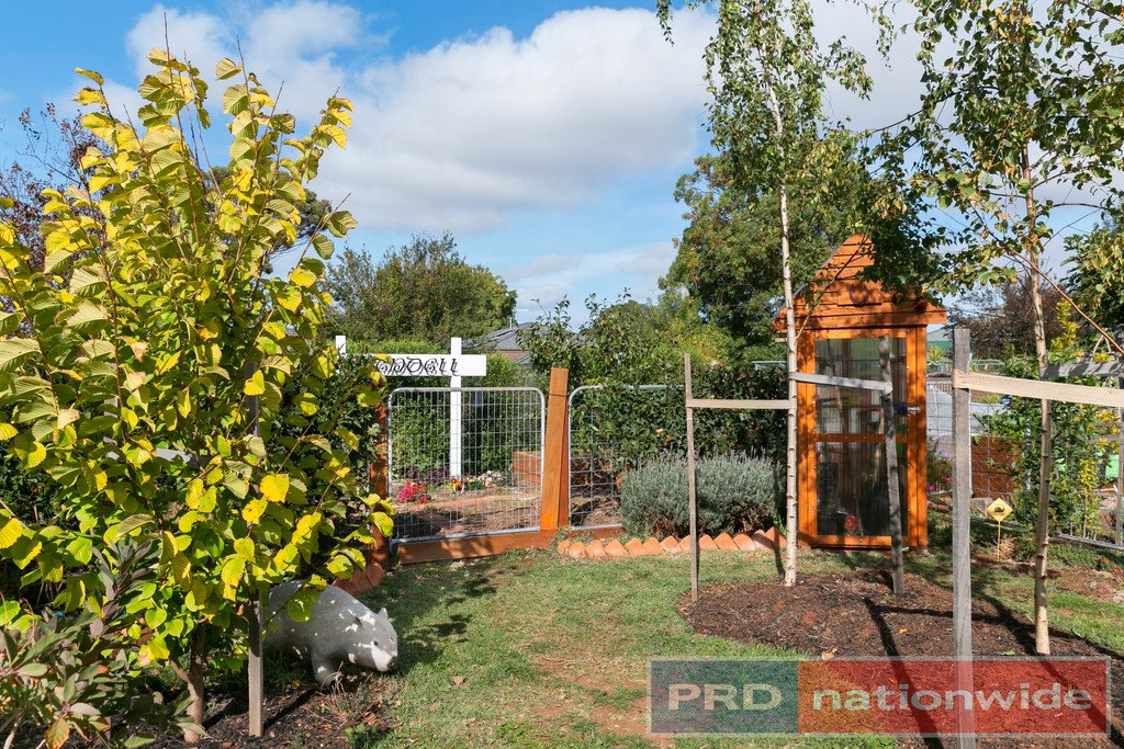 18 Sayle Street SEBASTOPOL 15