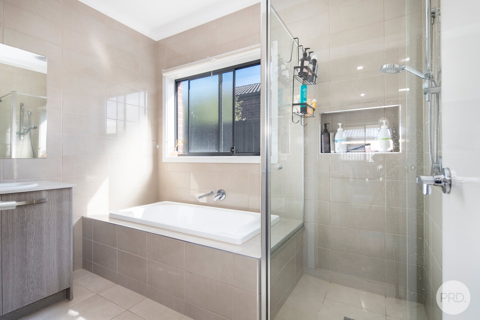 18 Settlers Drive BONSHAW 12