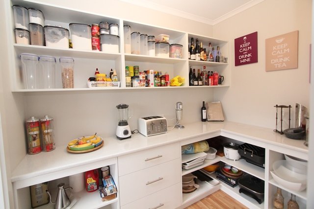 18 Shakespeare Ave  MOUNT HELEN 13