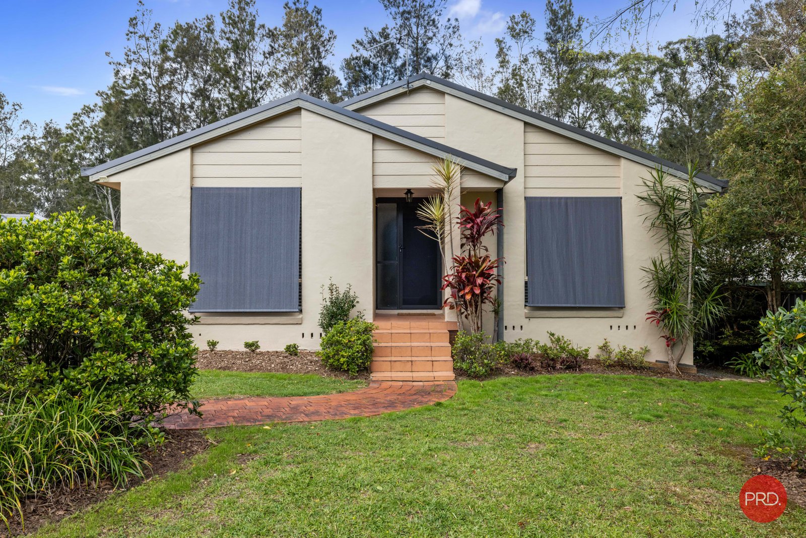 18 Shaws Close BOAMBEE EAST 2