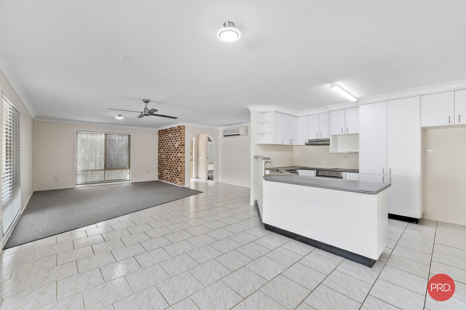 18 Shaws Close BOAMBEE EAST 9