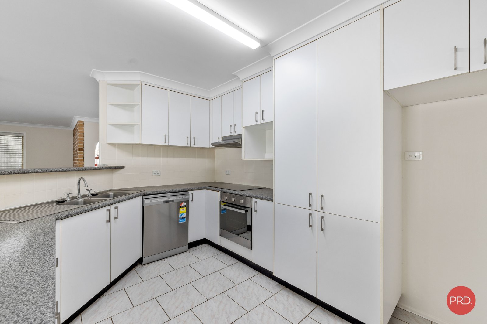 18 Shaws Close BOAMBEE EAST 10