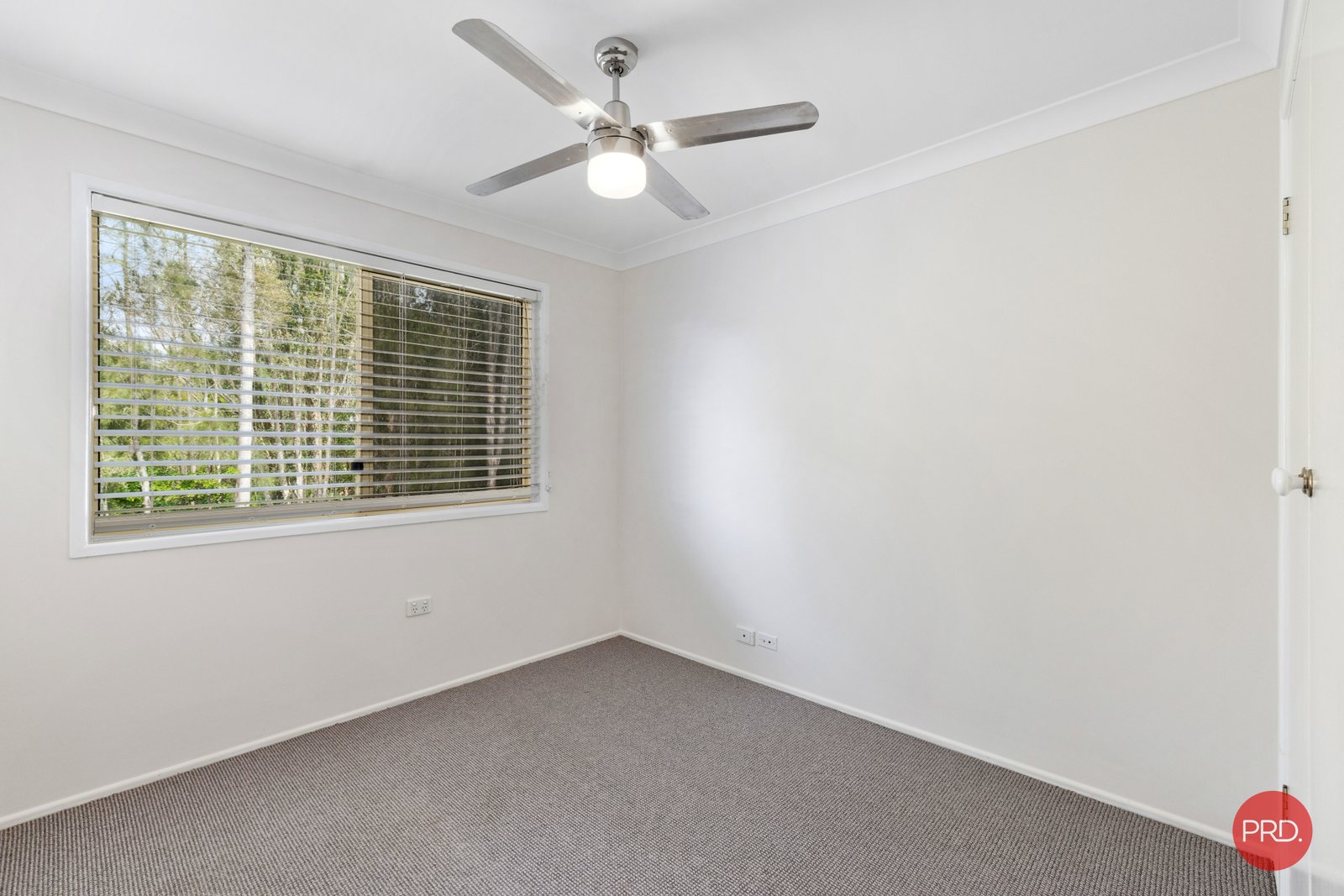 18 Shaws Close BOAMBEE EAST 15