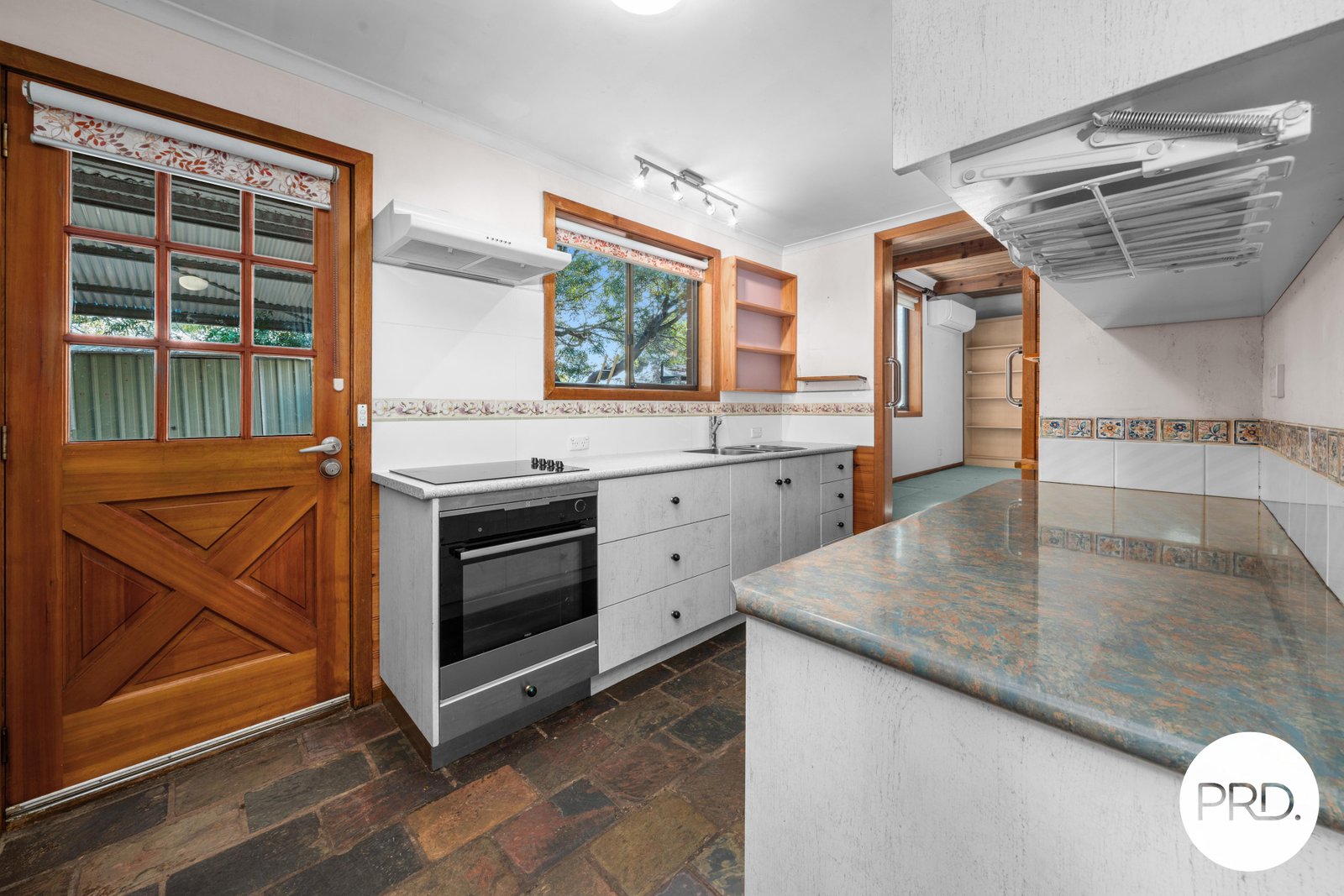 18 Shepherds Drive NEW NORFOLK 17