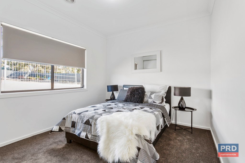 18 Shepherds Glen STRATHFIELDSAYE 12