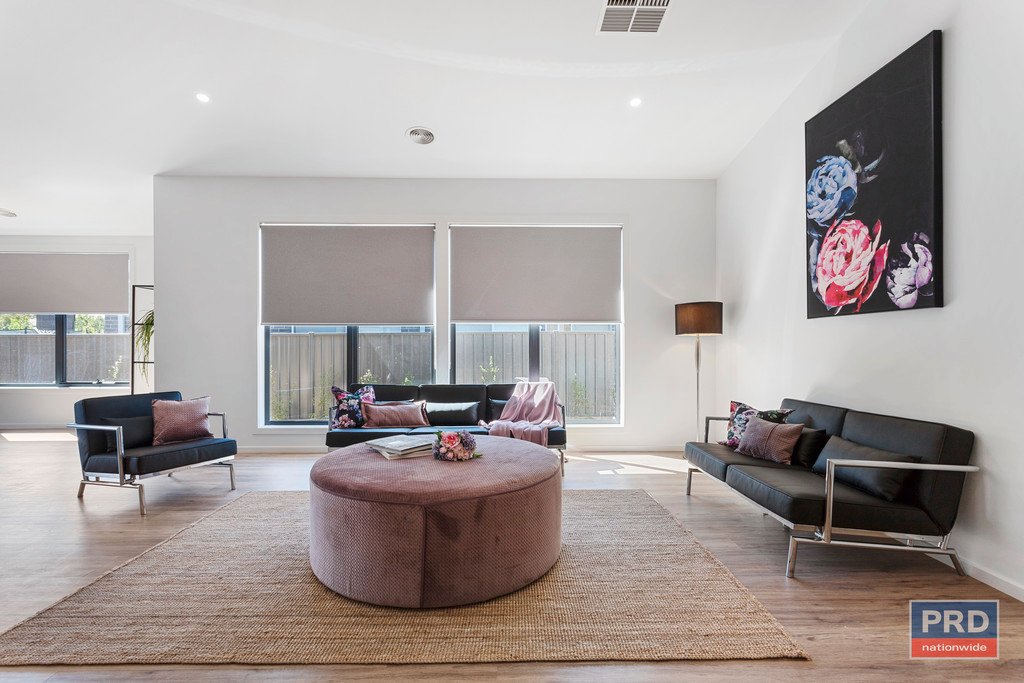 18 Shepherds Glen STRATHFIELDSAYE 14