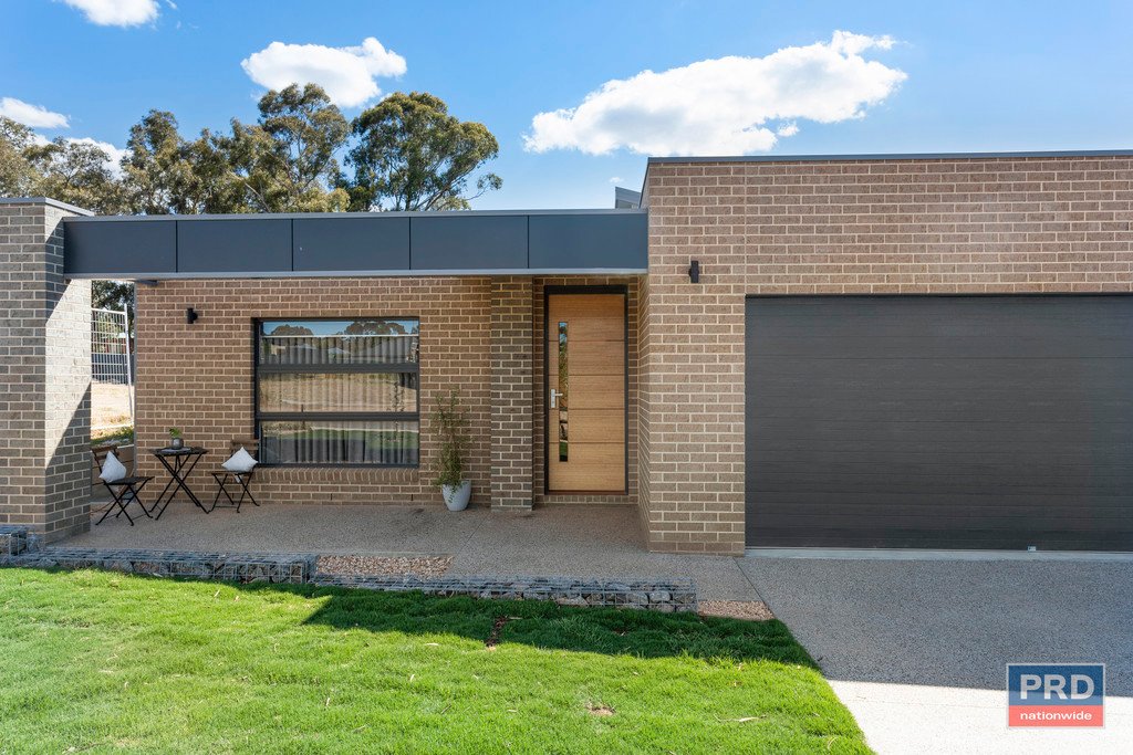 18 Shepherds Glen STRATHFIELDSAYE 24