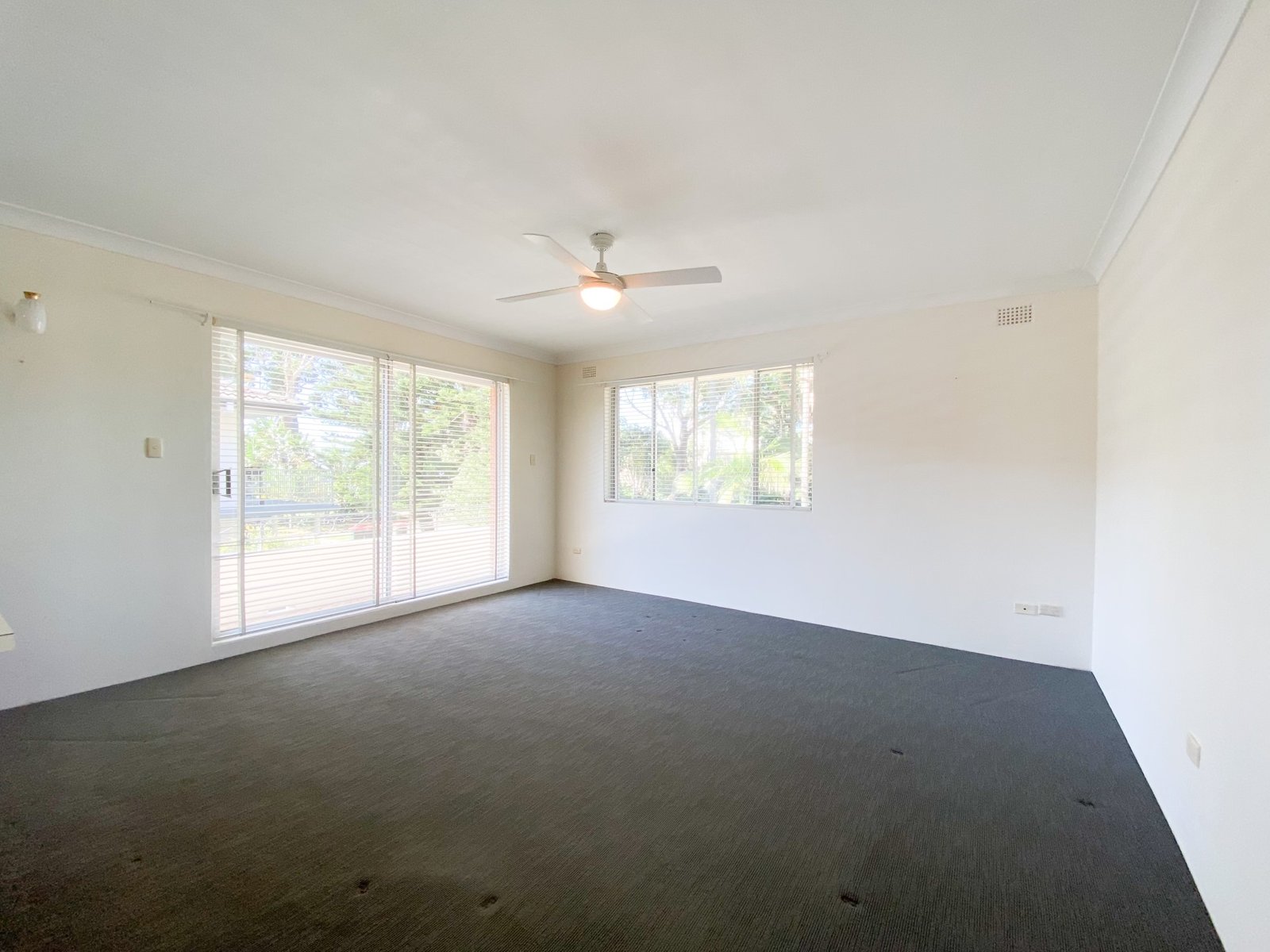 1/8 Shoal Bay Avenue SHOAL BAY 3