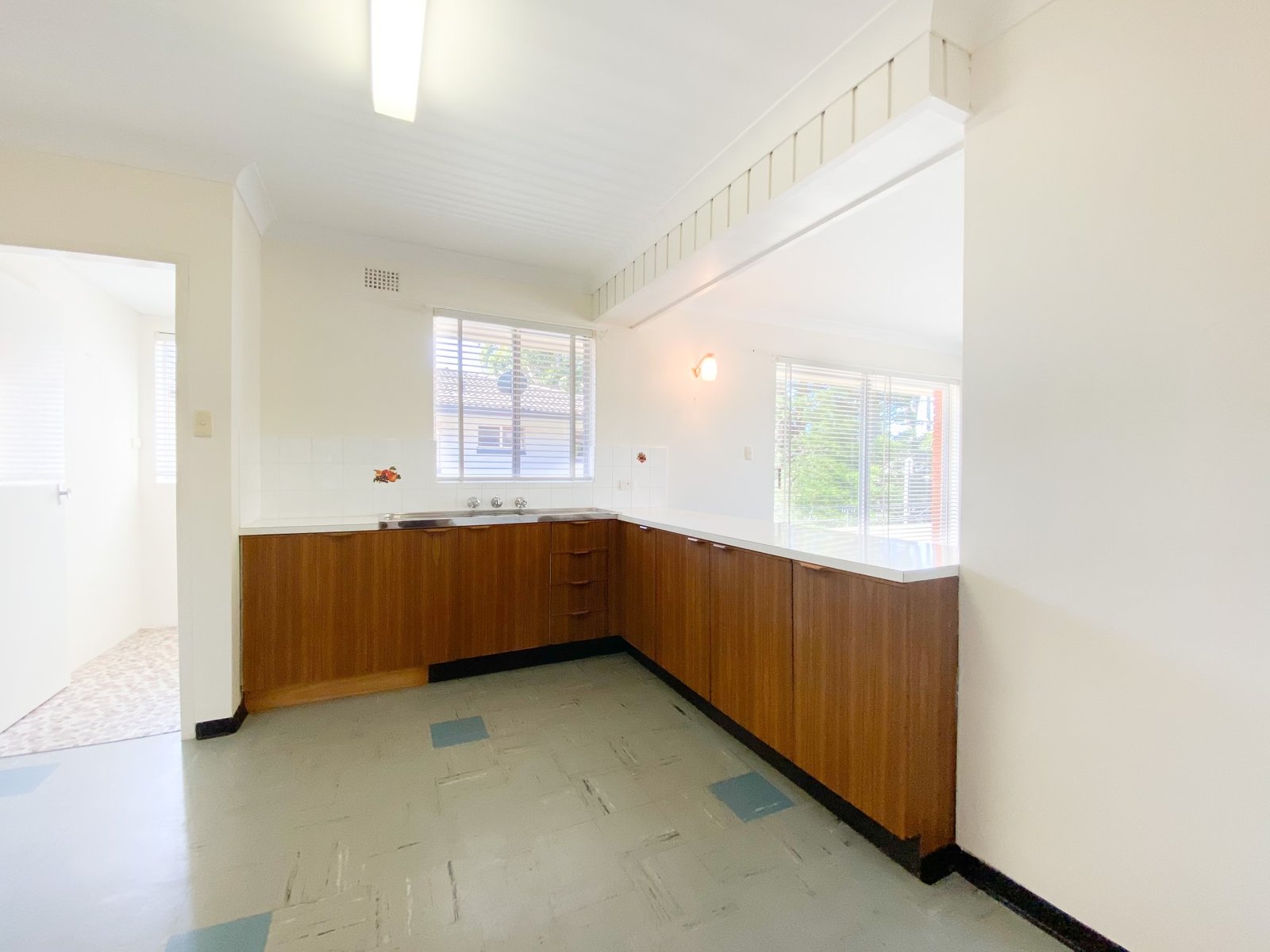 1/8 Shoal Bay Avenue SHOAL BAY 8