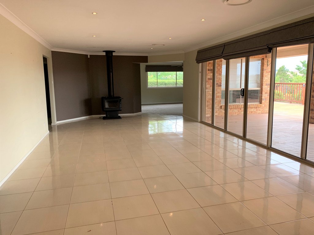 18 Simms Drive BUNGENDORE 3