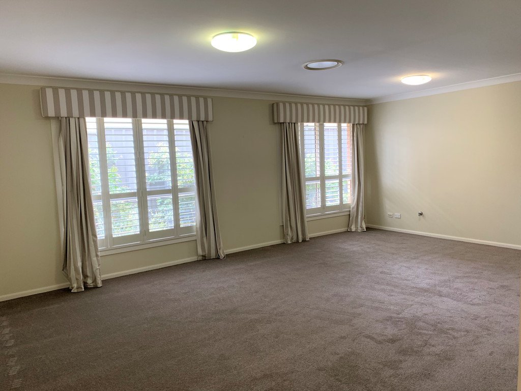 18 Simms Drive BUNGENDORE 4