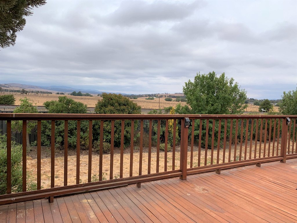 18 Simms Drive BUNGENDORE 20